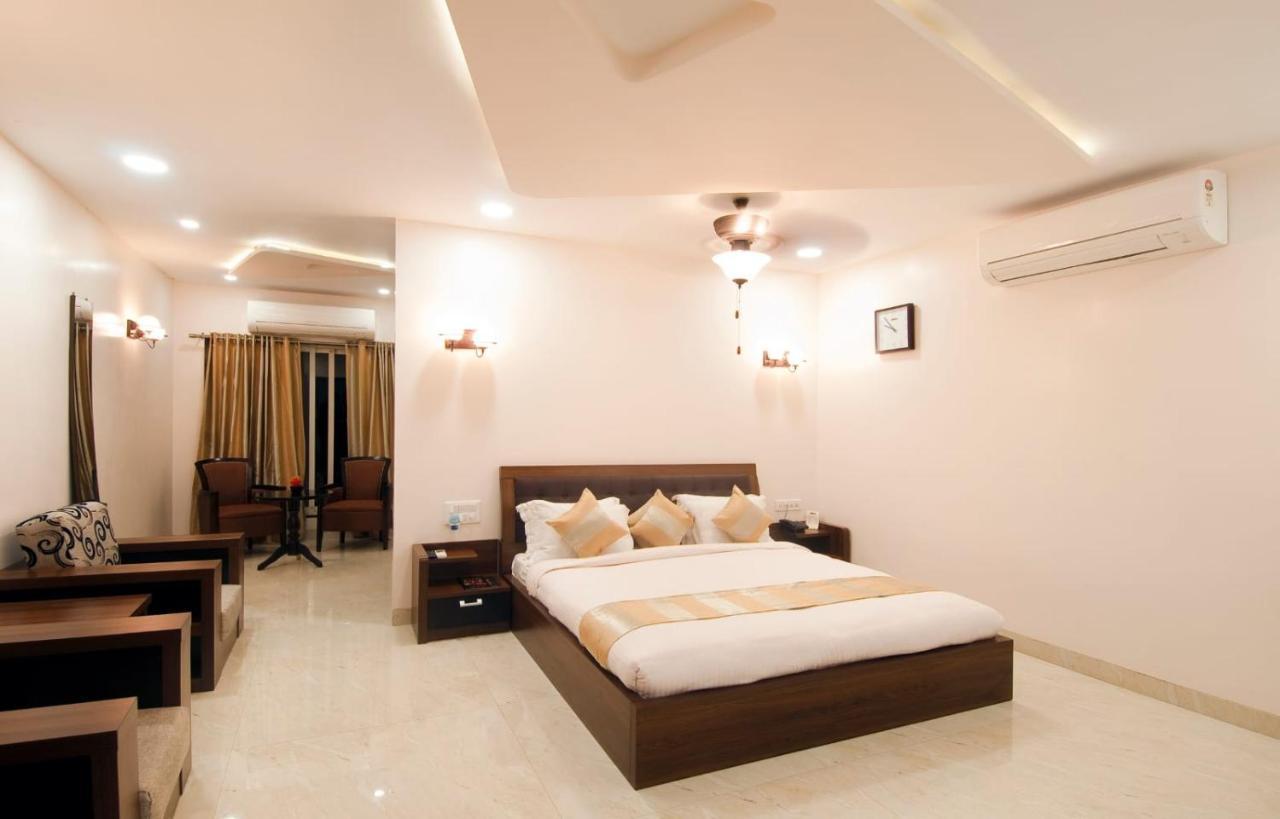 Rāipur Hotel The Sudesh מראה חיצוני תמונה